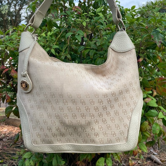 Dooney & Bourke Handbags - 💎3 for $75💎 Dooney Bourke Signature Ivory  Hobo